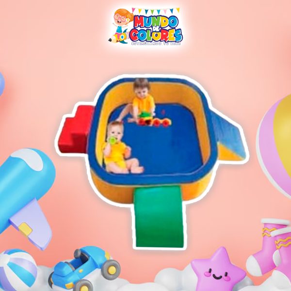PISCINA CON ACCESORIOS 02
